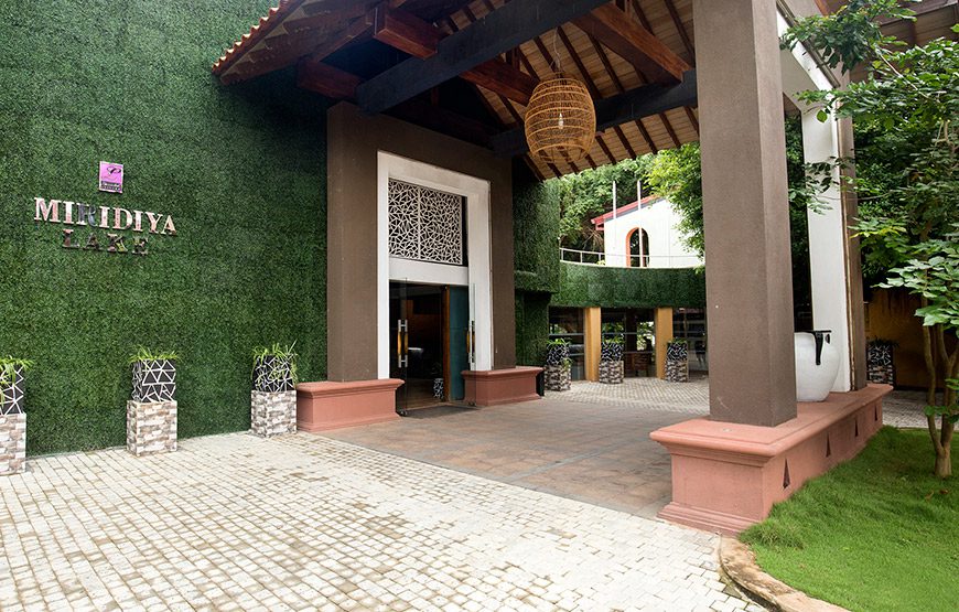 Miridiya lake Lodge